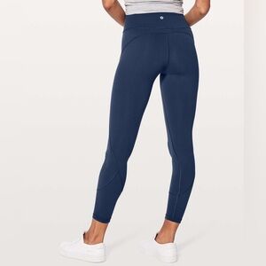 Lululemon In Movement 7/8 Tight *Everlux 25"
Mineral Blue